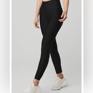 Alo Yoga 7/8 High Waist Airlift Legging